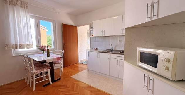 Apartman Dragica A2 – pogled more i balkon