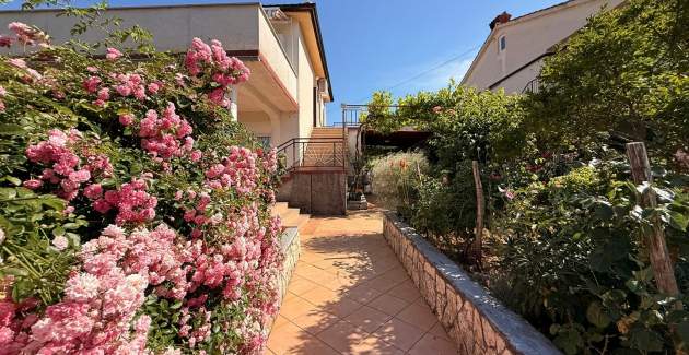 Apartman Dragica A2 – pogled more i balkon