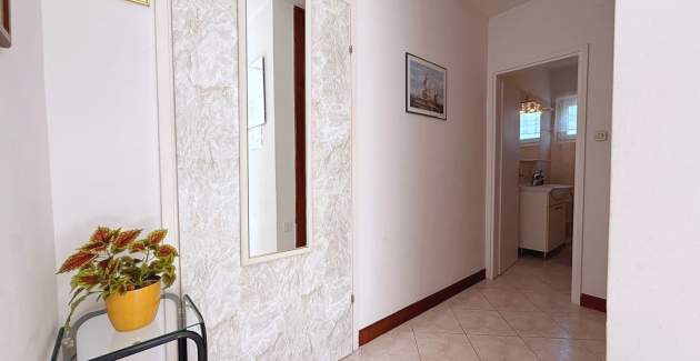 Apartman Dragica A4 – pogled more i balkon
