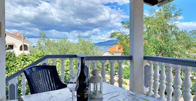 Apartment Horvat 1 – Sea View