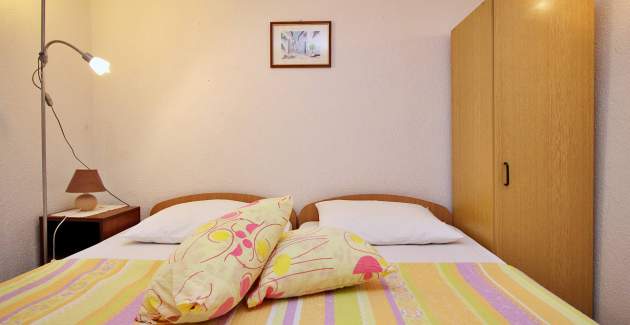 Apartment Horvat 3 – 240 m from the Sea