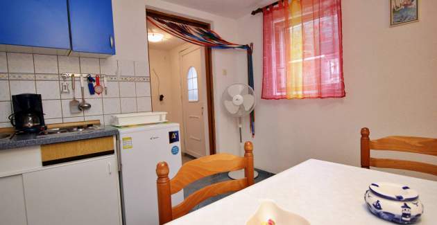 Apartment Horvat 3 – 240 m from the Sea