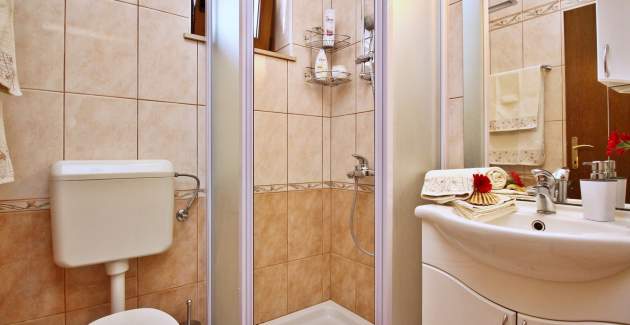 Apartment Ivanka A6 – Balcony and Sea View