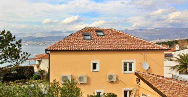 Apartment Ivo 3 – Attic, Near the Beach
