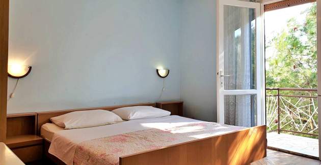 Apartment Jakominic – 400 m from the Sea