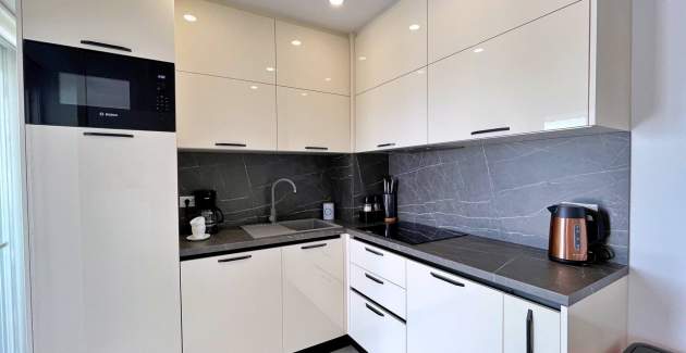 Apartment SeaLuxe – Hot Tub and Sea View