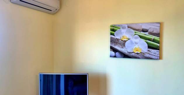 Apartment Koraljka 1 – Sea View