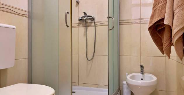 Apartment Koraljka 2 – Sea View