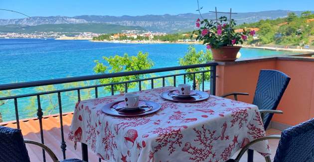 Apartment Koraljka 2 – Sea View