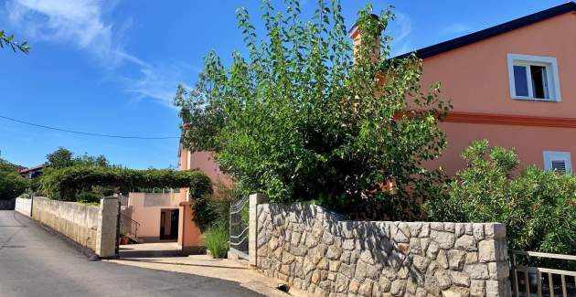 Apartment Koraljka 3 – Sea View