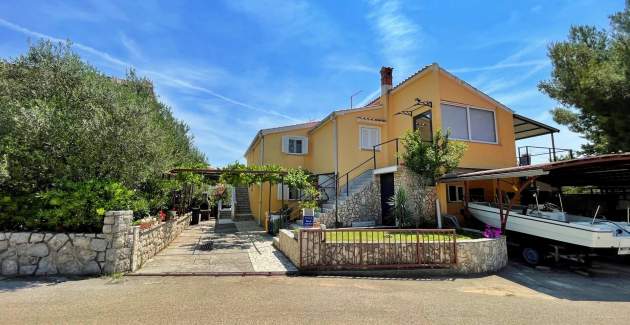 Apartment Mara A6 – Sea View