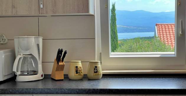 Apartment Mara A6 – Sea View