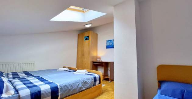 Apartment Neptun 4 – Attic, 20 m from Sea