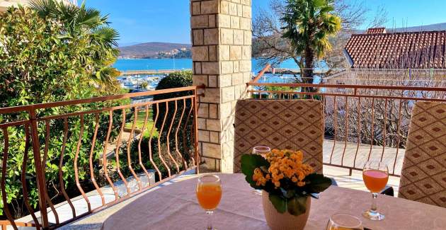 Apartment Nevenka 1 – Sea View, 70 m from Sea