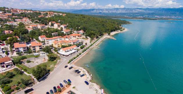 Apartment Nevenka 2 – 70 m from the Sea