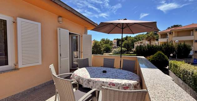Appartamento Nevenka 3 – Vista mare, 70 m dal mare