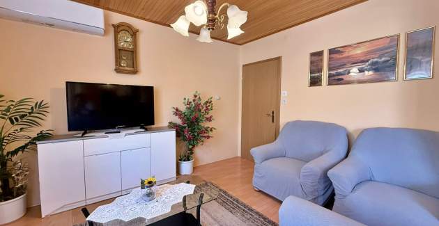 Appartamento Nevenka 3 – Vista mare, 70 m dal mare