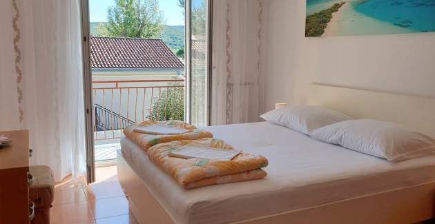 Apartment Nevenka 3 – Sea View, 70 m from Sea