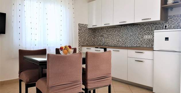 Appartamento Nevenka P. – Vista mare, 130 m dal mare