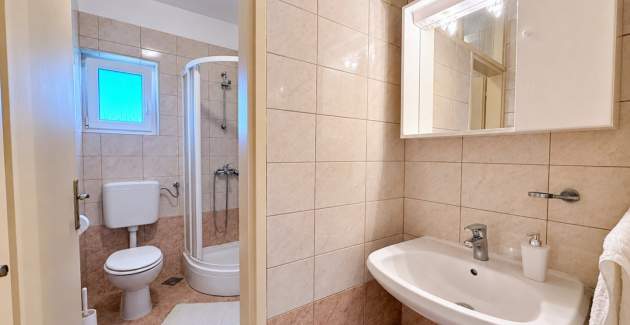 Apartment Nevenka P. – Sea View, 130 m from Sea