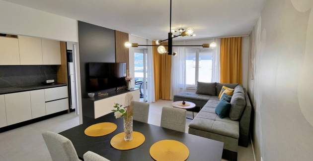 Apartment Punta Silo A10 – Pool and Sea View