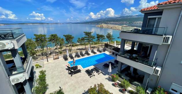 Apartment Punta Silo A10 – Pool and Sea View