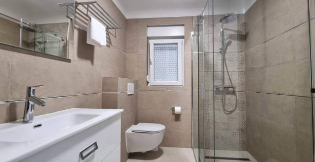 Apartment Punta Silo A1 – Pool and Sea View