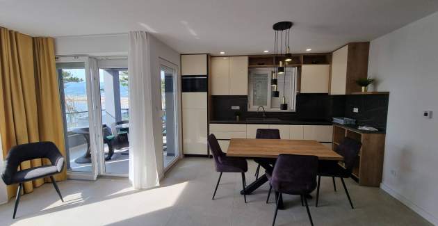 Apartment Punta Silo A1 – Pool and Sea View