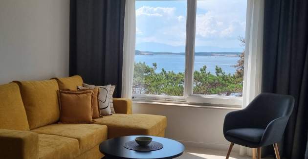 Apartment Punta Silo A5 – Pool and Sea View