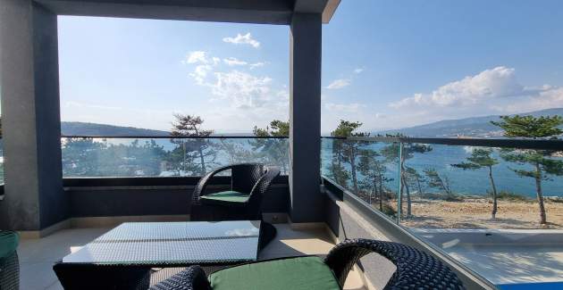 Apartment Punta Silo A5 – Pool and Sea View