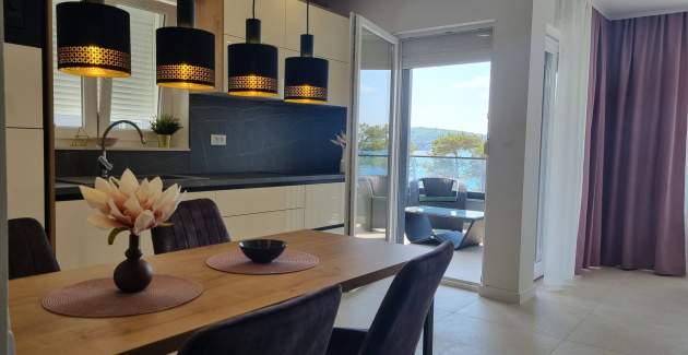 Appartamento Punta Silo B5 – piscina e vista mare