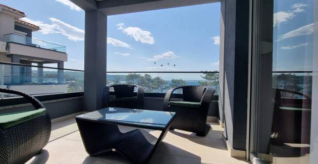 Appartamento Punta Silo B5 – piscina e vista mare