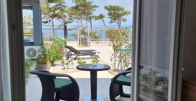 Studio Apartment Punta Silo A3 - Pool and Sea View