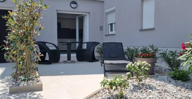 Studio Apartment Punta Silo A3 - Pool and Sea View