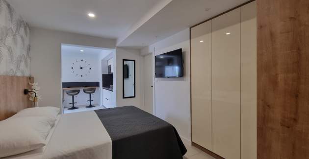 Studio Apartment Punta Silo A3 - Pool and Sea View