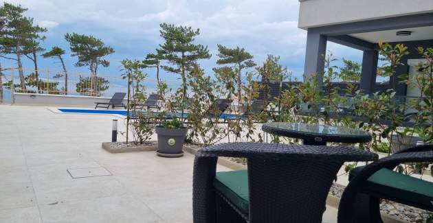 Studio-Apartment Punta Silo A4 – Pool und Meerblick