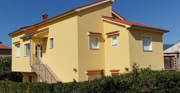 Apartment Rea – 220 m from Sea