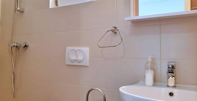 Apartment Rea – 220 m from Sea