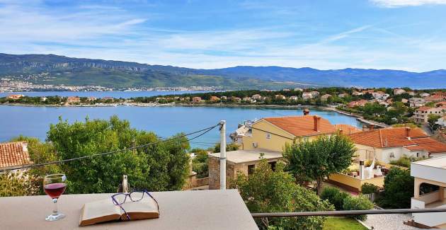 Apartment Rebeka 3 – Sea View, 160 m from Sea