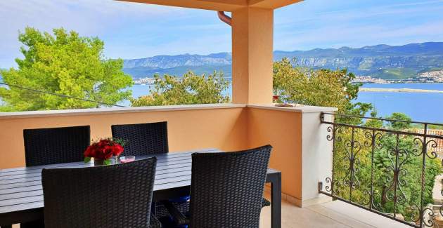 Apartment Rebeka 3 – Sea View, 160 m from Sea