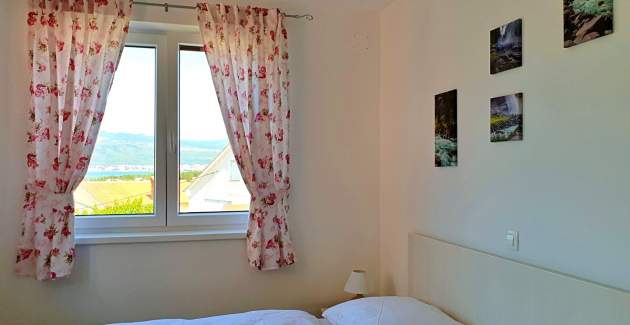 Apartment Rebeka 1 – Sea View, 160 m from Sea