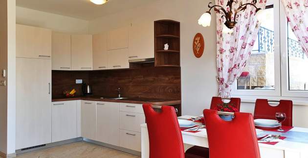 Apartment Rebeka 1 – Sea View, 160 m from Sea