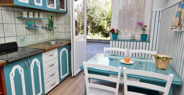 Apartment Renata with Terrace