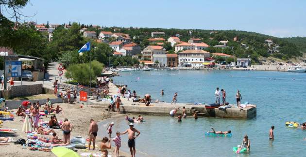 Apartment Savic A4 – 90 m from the Beach