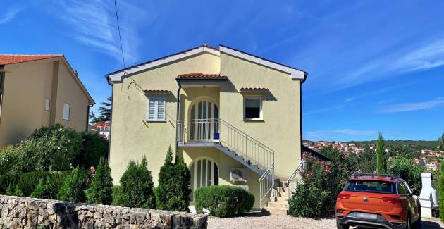 Apartment Savic A4 – 90 m from the Beach