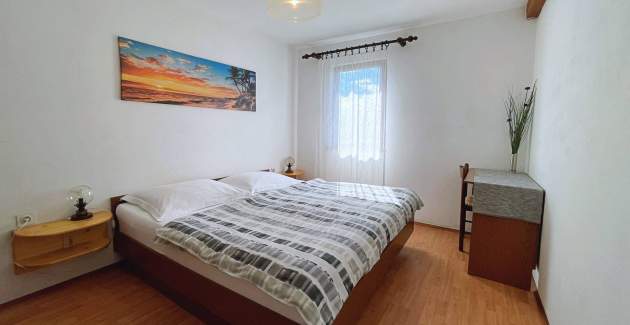 Apartment Srdoc – Terrace and Sea View