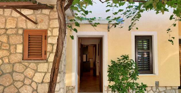 Apartment Santic V – Sea View