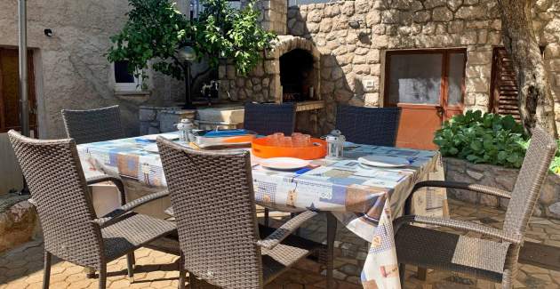 Apartment Santic V – Sea View