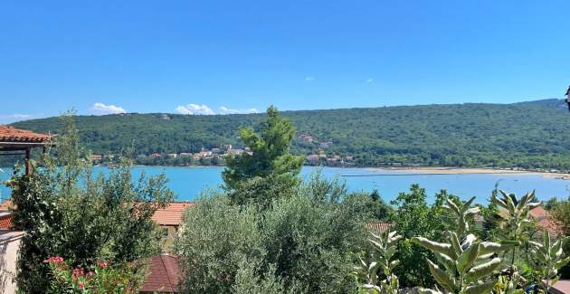 Apartment Santic V – Sea View