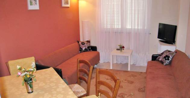 Apartment Nidisa A1 – 90 m from Sea